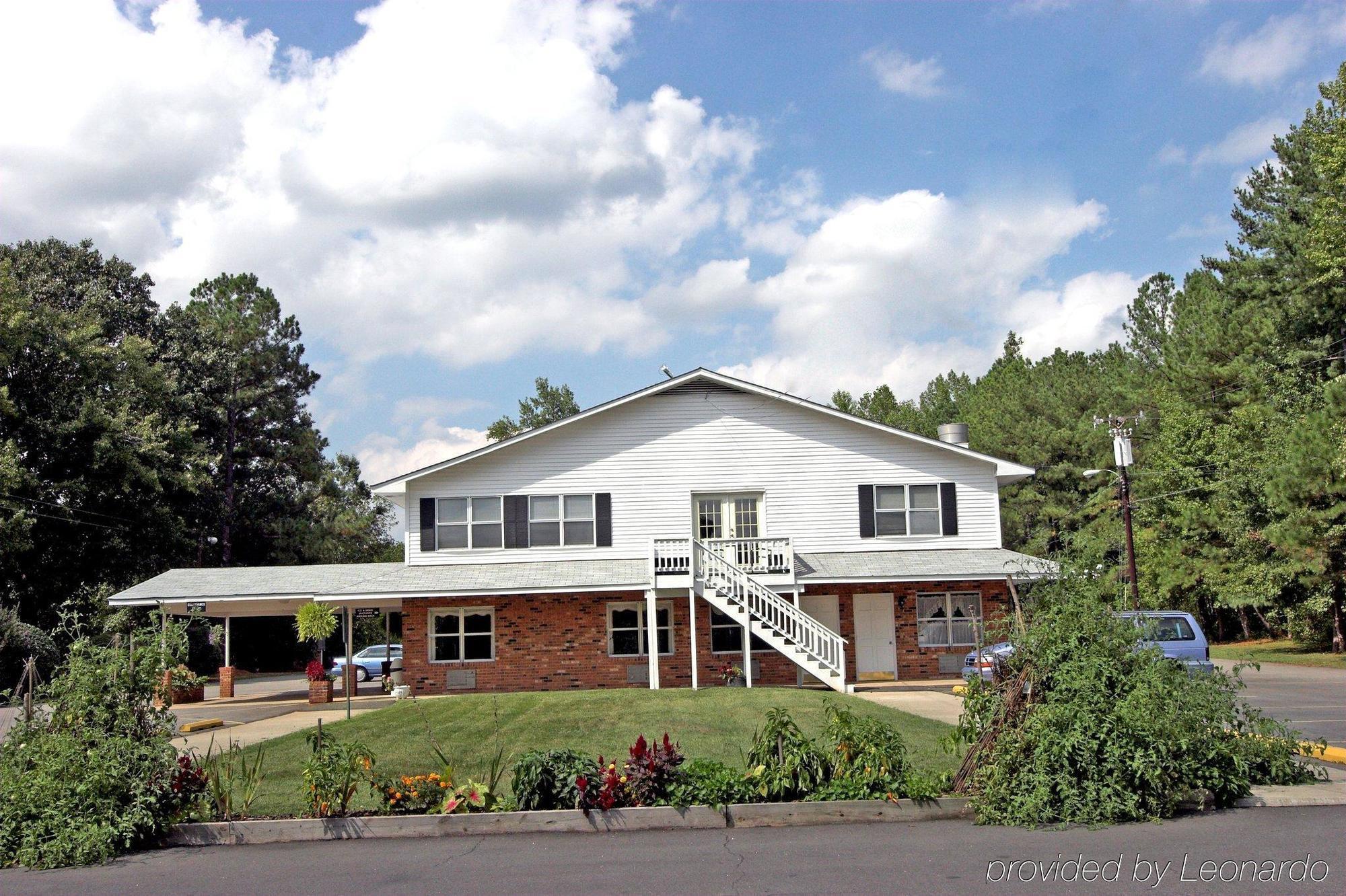 Durham Skyland Inn Exterior foto